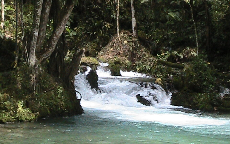 Rio Mayo, Los bungalos / bungalows de Santa Ana, Tarapoto, Tioyacu