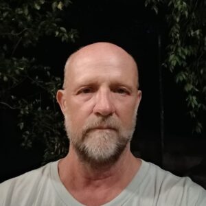 Alberto Poirier, Los Bungalos de Santa Ana, Tarapoto